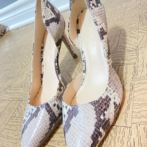 Snake skin high heel shoes in a perfect condition - Picture 4 of 4